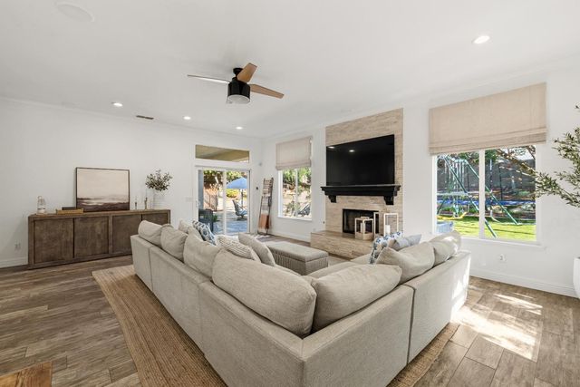 116 Gage Ct, El Dorado Hills, CA 95762