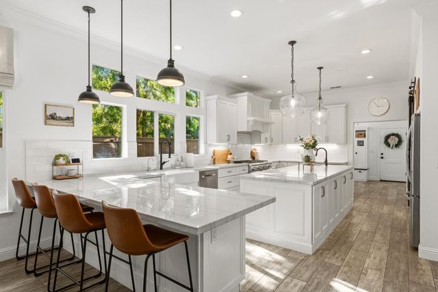 116 Gage Ct, El Dorado Hills, CA 95762