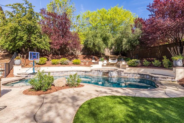 116 Gage Ct, El Dorado Hills, CA 95762