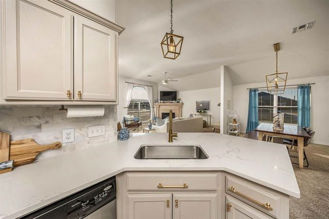 4817 SW Malcom Rd, Lawton, OK 73505