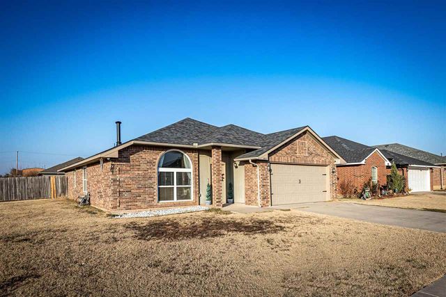 4817 SW Malcom Rd, Lawton, OK 73505