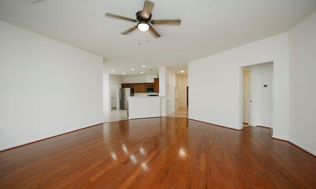 1414 Chandler Park Lane, Fresno, TX 77545