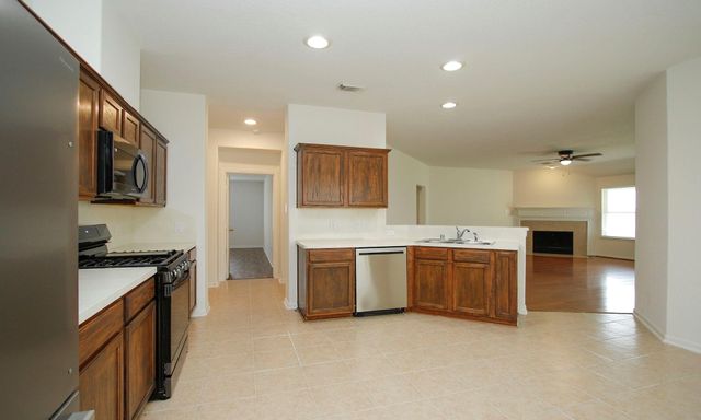 1414 Chandler Park Lane, Fresno, TX 77545