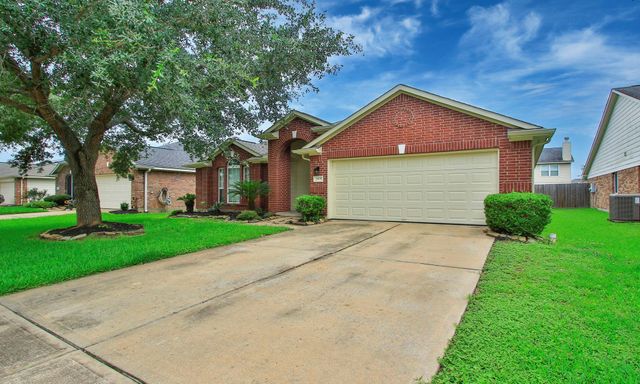 1414 Chandler Park Lane, Fresno, TX 77545