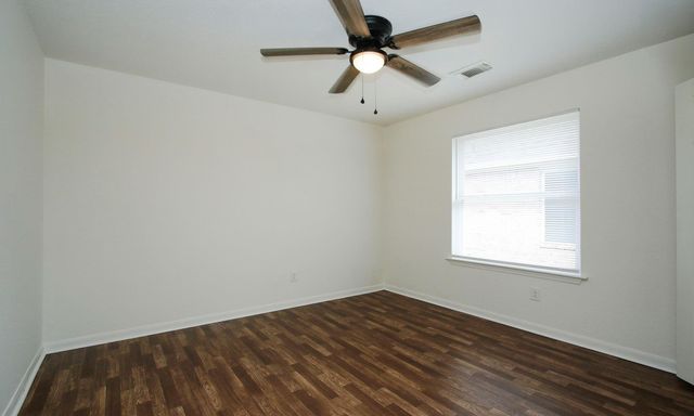 1414 Chandler Park Lane, Fresno, TX 77545
