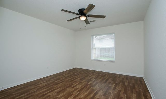 1414 Chandler Park Lane, Fresno, TX 77545