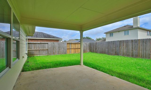 1414 Chandler Park Lane, Fresno, TX 77545