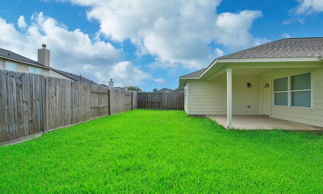 1414 Chandler Park Lane, Fresno, TX 77545