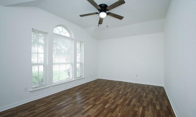 1414 Chandler Park Lane, Fresno, TX 77545