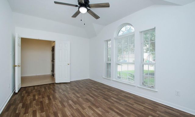 1414 Chandler Park Lane, Fresno, TX 77545