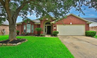 1414 Chandler Park Lane, Fresno, TX 77545