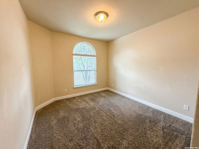 6027 Akin Song, San Antonio, TX 78261