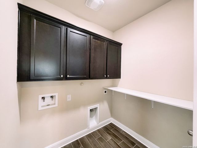 6027 Akin Song, San Antonio, TX 78261