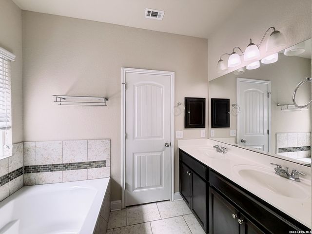 6027 Akin Song, San Antonio, TX 78261