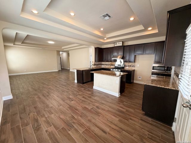6027 Akin Song, San Antonio, TX 78261
