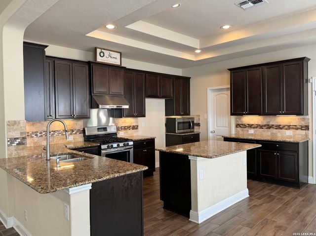 6027 Akin Song, San Antonio, TX 78261