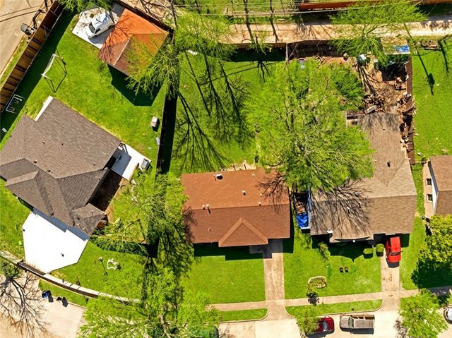 612 Highcrest Drive, Dallas, TX 75232