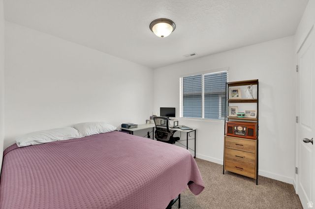 228 E HUMMINGBIRD CT, Saratoga Springs, UT 84045