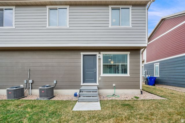 228 E HUMMINGBIRD CT, Saratoga Springs, UT 84045