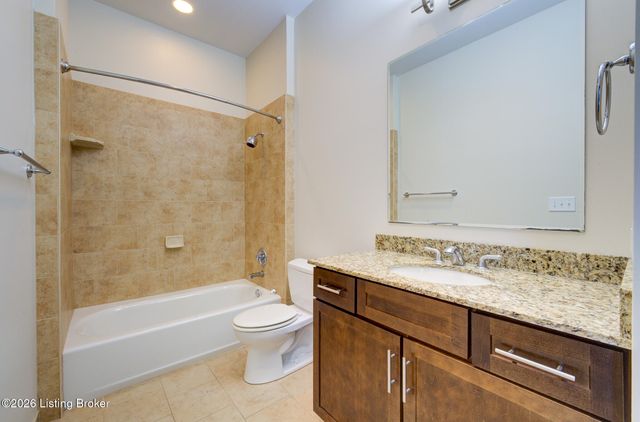 324 E Main St 503, Louisville, KY 40202