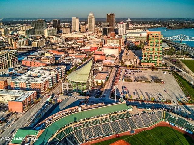 324 E Main St 503, Louisville, KY 40202