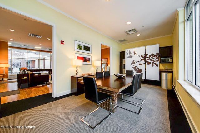 324 E Main St 503, Louisville, KY 40202