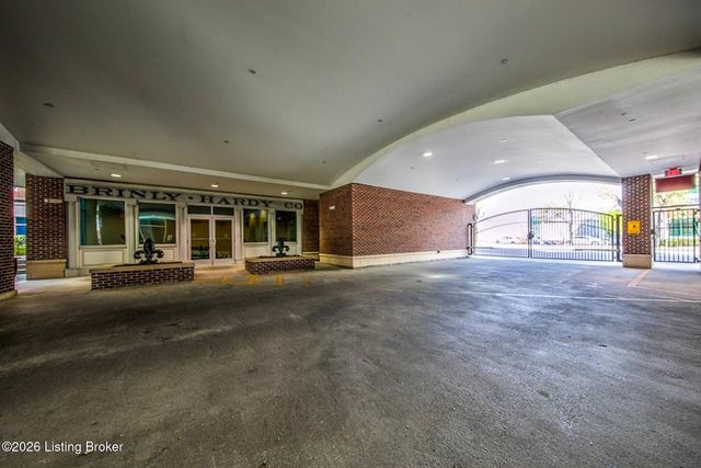 324 E Main St 503, Louisville, KY 40202