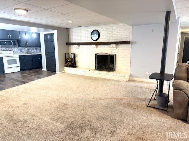 5555 Lakeside Drive, Newburgh, IN 47630