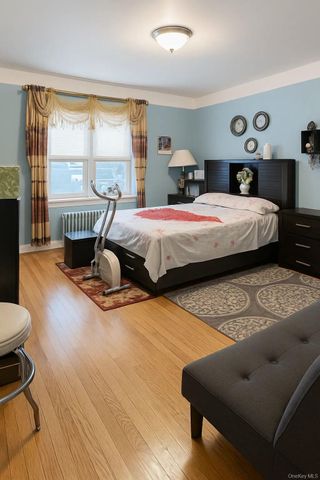 89-16 91st Avenue, Woodhaven, NY 11421