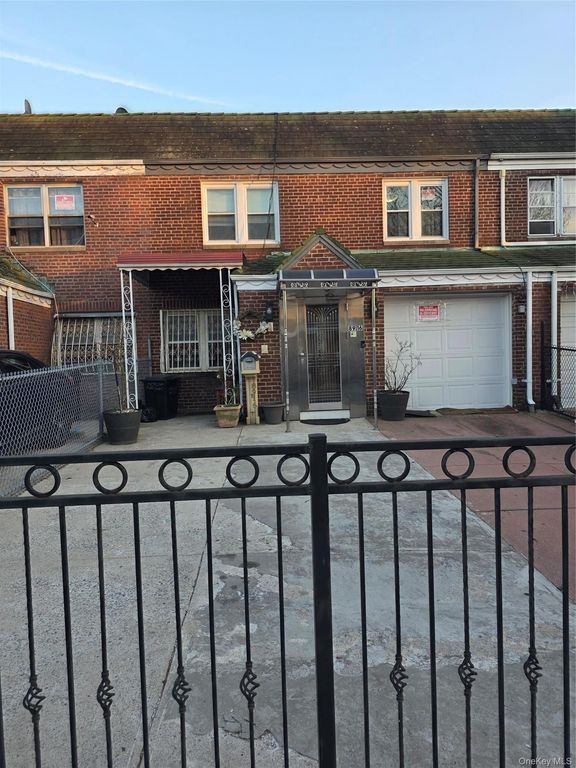89-16 91st Avenue, Woodhaven, NY 11421