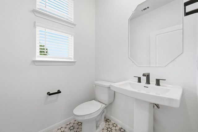 1401 Iberville DR, Pflugerville, TX 78660