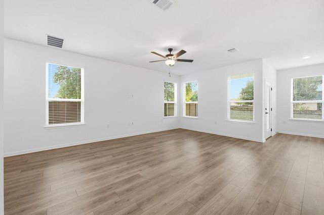 1401 Iberville DR, Pflugerville, TX 78660