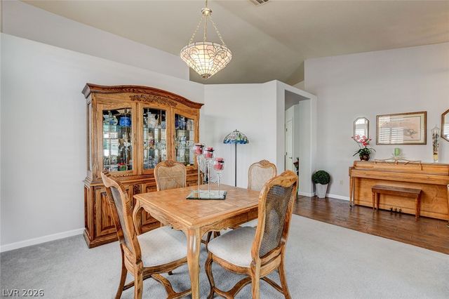 8213 Arch Bay Lane, Las Vegas, NV 89128