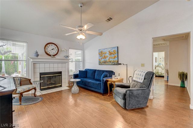 8213 Arch Bay Lane, Las Vegas, NV 89128