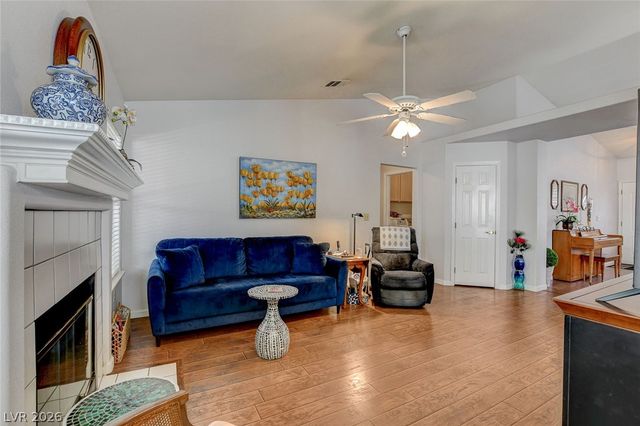 8213 Arch Bay Lane, Las Vegas, NV 89128