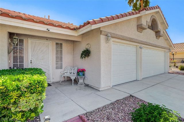 8213 Arch Bay Lane, Las Vegas, NV 89128