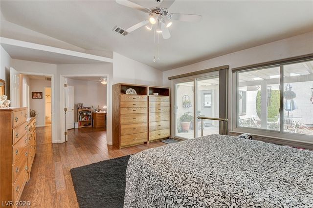 8213 Arch Bay Lane, Las Vegas, NV 89128