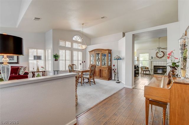 8213 Arch Bay Lane, Las Vegas, NV 89128