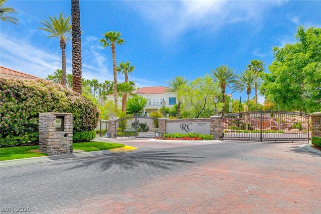 8213 Arch Bay Lane, Las Vegas, NV 89128