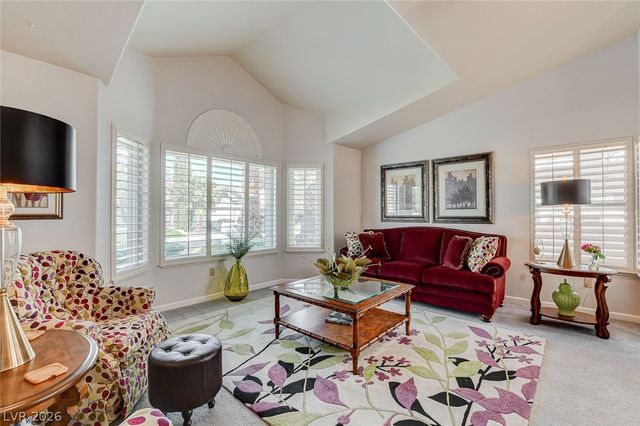 8213 Arch Bay Lane, Las Vegas, NV 89128