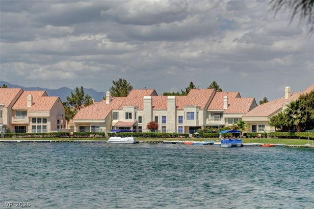 8213 Arch Bay Lane, Las Vegas, NV 89128