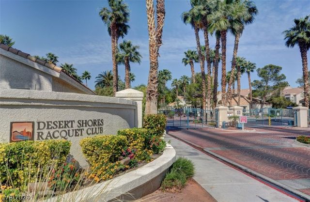 8213 Arch Bay Lane, Las Vegas, NV 89128