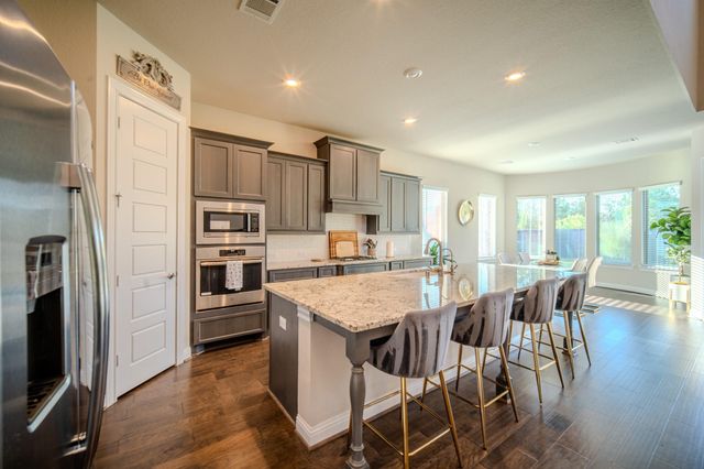 73 Botanical Vista Drive, Tomball, TX 77375