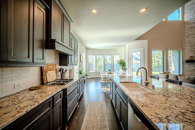 73 Botanical Vista Drive, Tomball, TX 77375