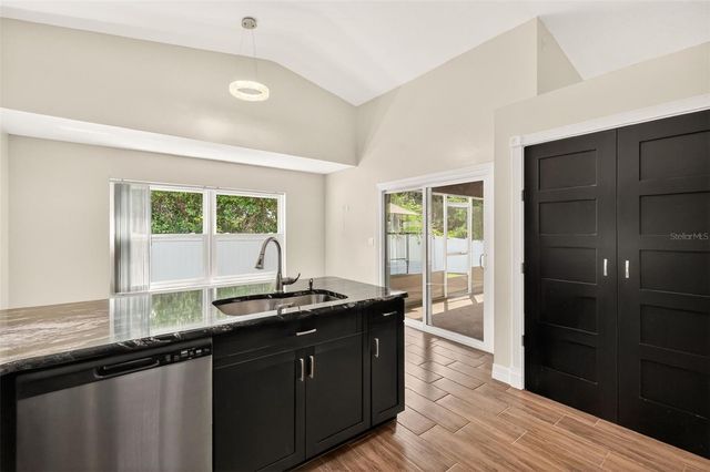 11637 LAKE DRIVE, Leesburg, FL 34788