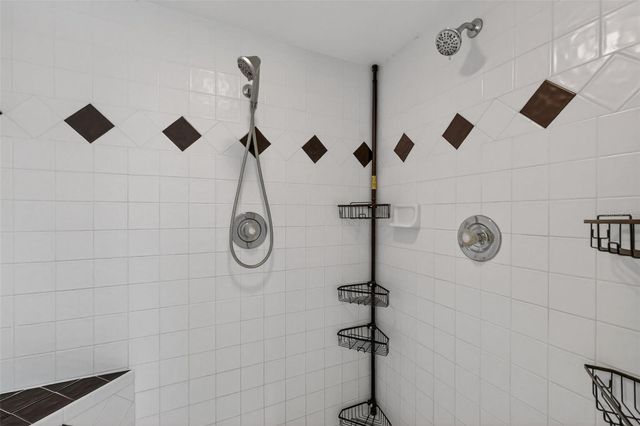 11637 LAKE DRIVE, Leesburg, FL 34788