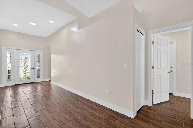 11637 LAKE DRIVE, Leesburg, FL 34788