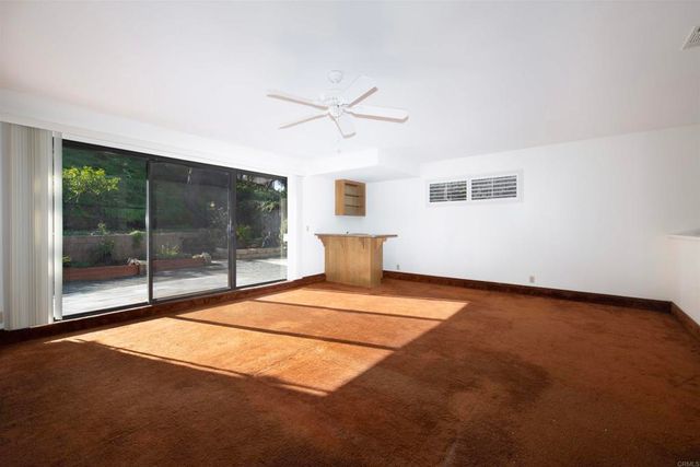 1417 Via Christina, Vista, CA 92084