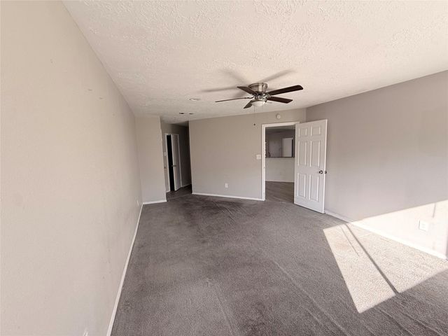 8203 Lone Quail Drive, Houston, TX 77489