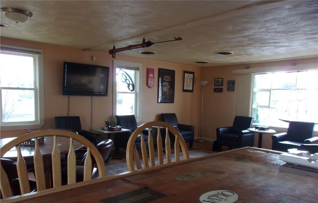 191 Airport Road, Warwick, RI 02889